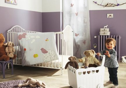 Alegerea unui pat de copii care să aleagă, balansoar sau pendul