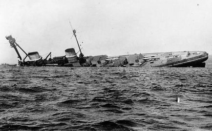La mare, s-au înecat nave 5 cazuri cele mai cunoscute ale instanțelor militare de inundații