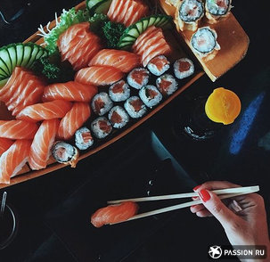 Cum să mănânce sushi cu betisoarele