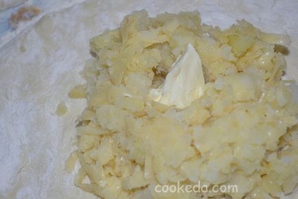 plăcinte osetine cu brânză și cartofi