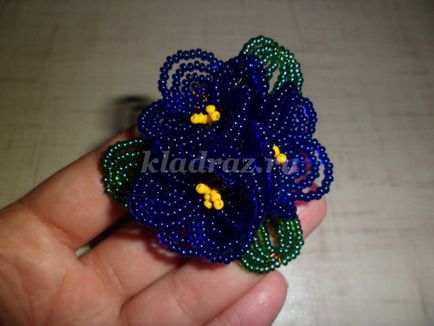 margele Violet cu mâinile (clasa) margele Violet cu mâinile
