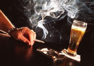 Cum să renunțe la fumat și de băut, dacă este posibil, să-l faci singur