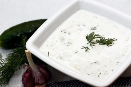Cum se utilizează lapte acru (lapte acru necesar) Cum să utilizați iaurt