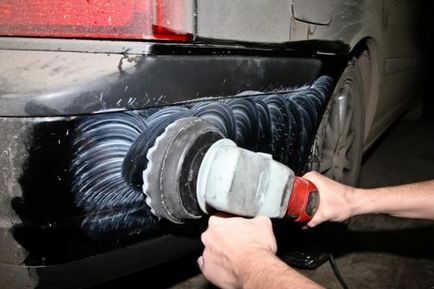 Cum să picteze peste zgârieturile pe masina
