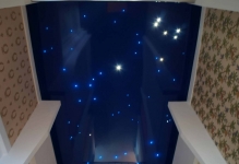 Plafoane întinse cu imagini foto de imprimare și tipuri de desene, opinii, interioare (plafoanele cu imprimare foto) Plafoane întinse cu imagini foto de imprimare și tipuri de desene, comentarii, Interior