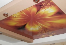 Plafoane întinse cu imagini foto de imprimare și tipuri de desene, opinii, interioare (plafoanele cu imprimare foto) Plafoane întinse cu imagini foto de imprimare și tipuri de desene, comentarii, Interior