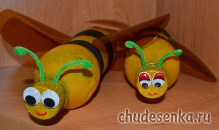 Bee de sticle de plastic - chudesenka - site pentru copii și părinți (sticle) Bee de sticle de plastic - chudesenka - site pentru copii și părinți