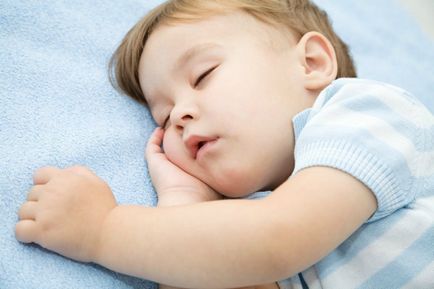 De ce un copil sforaie in timpul somnului cauze ale sforăitului copilului