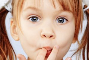Copilul înghițit consecințe copil dinte și acțiuni ale părinților, sfaturi cu privire la medicul stomatolog pediatru