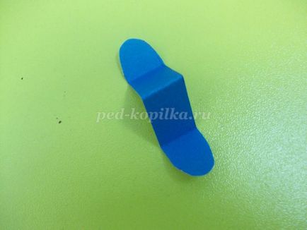 Avionul cu mâinile lor din carton (avion) Avionul cu mâinile lor din carton