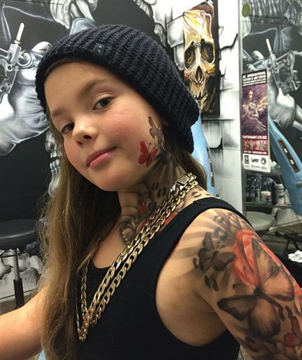 tattoo artist pentru copii pacienți fericit la copii desene spital de pe piele