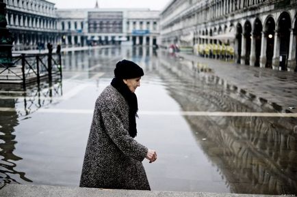 Acqua Alta, sau de ce Venetia se scufunda - un turist ideală