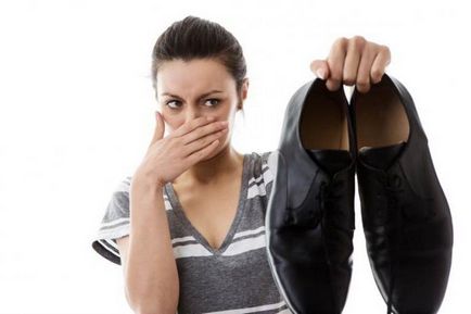 Ce ar trebui să fac în cazul în care pantofii cu miros urât remedii populare