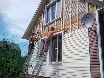 Cum de a consolida siding pe casa - fixarea siding pe fațada casei