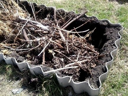 Cum sa faci un siloz groapă de compost în țară și de producție alte versiuni, videoclipuri și fotografii