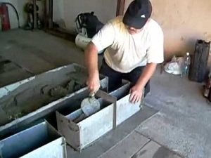 Cum sa faci casa bloc de spumă cu mâinile proprii lui, materiale, echipamente