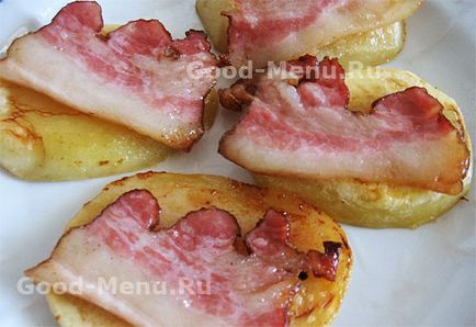 Cartofi la cuptor cu bacon - o rețetă cu pas cu pas fotografii