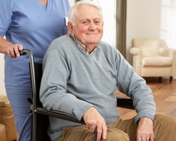 om în decor acasă pentru persoanele în vârstă - legea spune (ingrijire medicala la domiciliu) om în decor acasă pentru persoanele în vârstă - legea spune