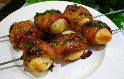 Rețete Cartofi, la cuptor cu bacon, alegerea de ingrediente și secrete