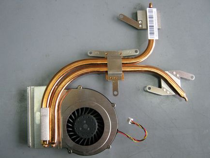 cooler bâzâit ventilator în unitatea centrală a calculatorului sau laptop