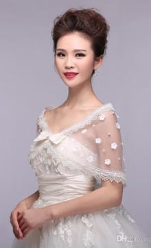 Rochia de mireasa cu perle și stiluri de fotografie idei