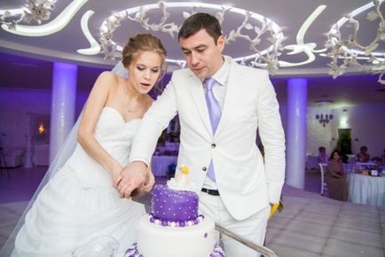 Valoarea culorii nuntii si impactul acesteia asupra soarta nou-weds
