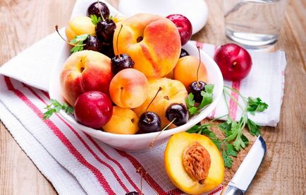 Alergic la fructe de padure