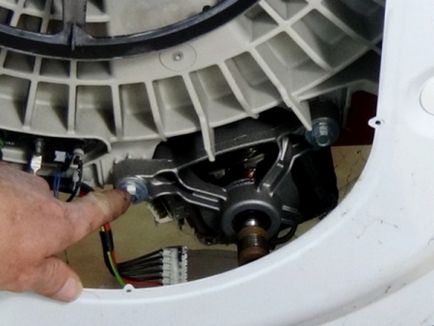 Motorul unui motor de mașină de spălat este conectată la diagrama de rețea, modul de conectare a motorului de la