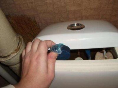 Cum se curata toaleta
