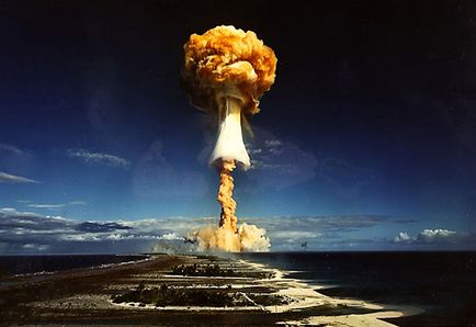 Teste bombă nucleară în URSS, istoria invenției și crearea primelor arme atomice, dispozitivul