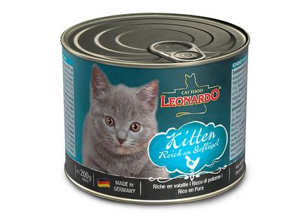 hrană umedă premium pentru pisici