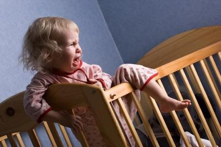 De ce copiii plâng pe timp de noapte