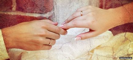 Care mână poartă un inel de nunta, bărbați și femei în România și în străinătate