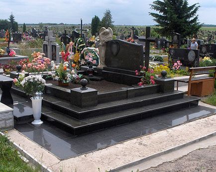 Cum de a decora morminte în cimitire Cum de a decora morminte în cimitire