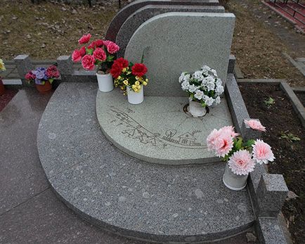 Cum de a decora morminte în cimitire Cum de a decora morminte în cimitire