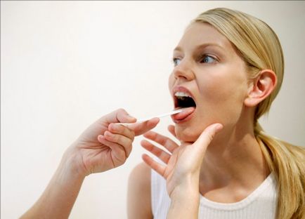 Umflarea limbii în cauzele gâtului și a remedia problema