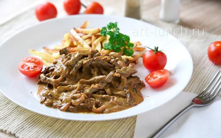 Carne de vită Stroganoff - un pas cu pas fotografii reteta (carne de vită) Carne de vită Stroganoff - un pas cu pas reteta fotografii