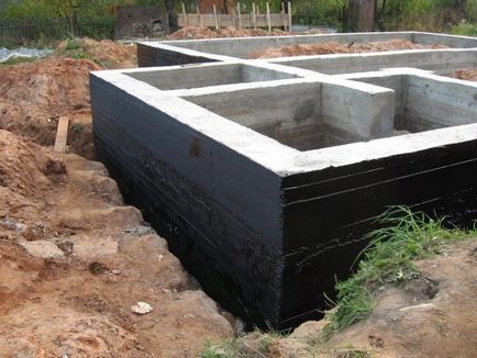 Procesul fundația casei de umiditate