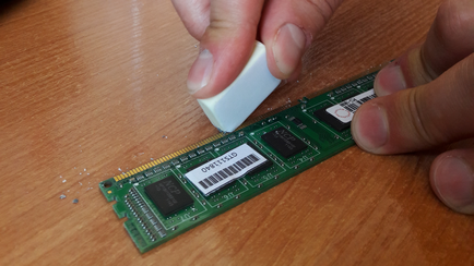 Date de contact perie de memorie cu acces aleator (RAM) Date de contact perie RAM
