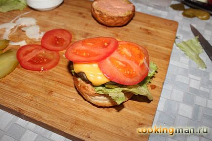 Cheeseburger - gătit pentru bărbați (acasă cheeseburger) Cheeseburger - gătit pentru bărbați