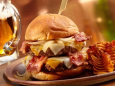 Cheeseburger la domiciliu 1 (capac înainte până în prezent) Cheeseburger la domiciliu 1