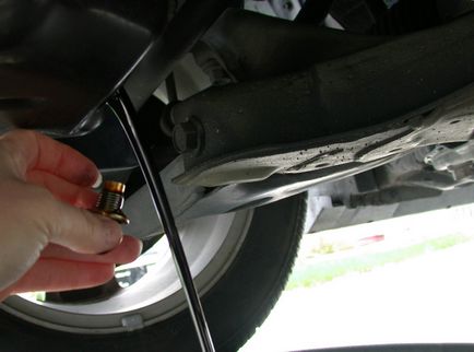 Ce se întâmplă dacă se decantează de ulei la motor (motor) Ce se va întâmpla în cazul în care să se toarnă ulei în motor