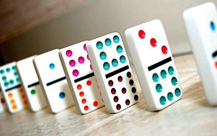 Ce este un „efect de domino“ și cum se poate îmbunătăți viața ta (viața hacking) Ce este un „efect de domino“ și modul în care se poate îmbunătăți viața