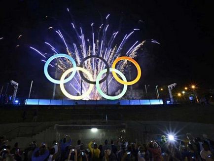 Ce este IOC Comitetul Olimpic Internațional pavilion, finanțarea, comisii, comitete și structuri (a) Care este drapelul IOC Comitetului Olimpic Internațional, finanțarea, comisii, comitete și structuri