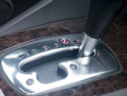 Ce este automată, diferențele față de mașină, cum să călărească un Tiptronic (Tiptronic) Ce este automată, diferențele față de mașină, cum să o plimbare cu tiptronic