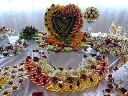 Feliere fructe pe meniu pentru nunta