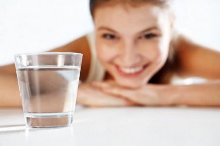 Fasting pe apă ca dietă și revizuiește rezultatele, pregătirea și modul corect
