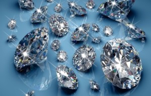 Cum de a identifica autenticitatea unui diamant și de diamant la domiciliu