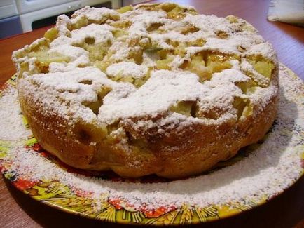 Cum de a găti o delicioasă plăcintă cu mere cu mere (ar trebui să crească ori) Cum de a găti o delicioasă plăcintă cu mere cu mere