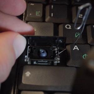 Cum de a elimina tastatura de laptop - dreapta, cu propriile lor mâini, cheia
